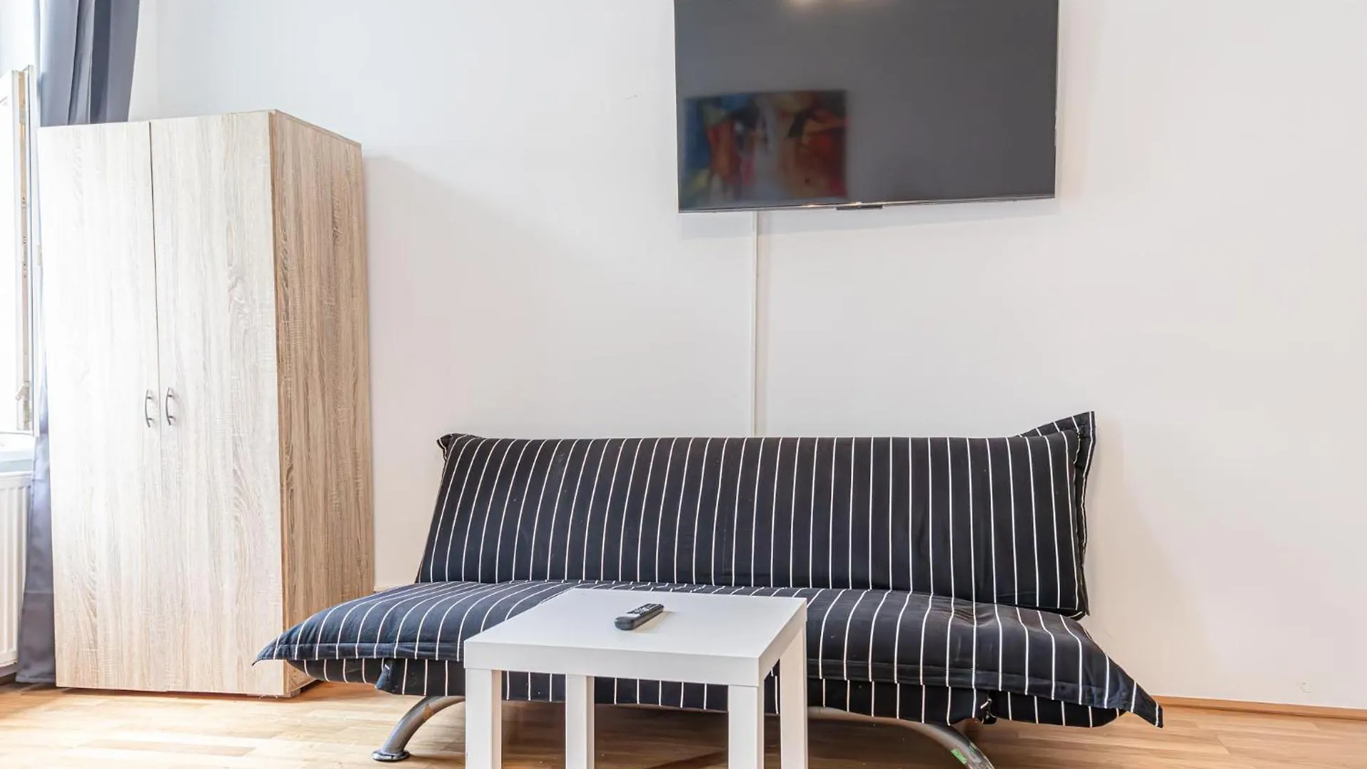 Peaceful And Stylish 2 Bedroom Apartment Cozy Atmosphere Vienna Austria